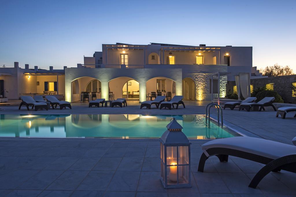 Aparthotel Irini 3*